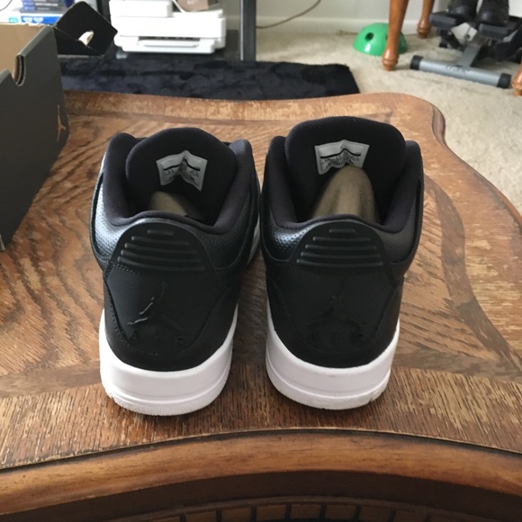 Air Jordan Retro main image 4